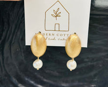 Load image into Gallery viewer, etc. Earrings