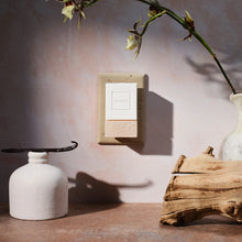Load image into Gallery viewer, Santal Vanille Wall Plug In Starter Kit