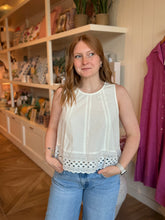 Load image into Gallery viewer, White Lace Inset Sleeveless Tank
