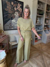 Load image into Gallery viewer, Avocado Textured Pant Set
