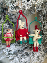 Load image into Gallery viewer, Wool Felt Animal in Ski Lift Ornament
