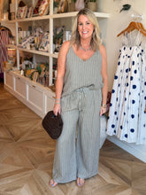 Load image into Gallery viewer, Mocha White Stripe Wide Leg Linen Pant
