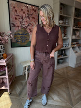 Load image into Gallery viewer, Wine Vintage Star Denim
