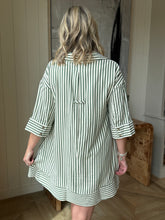 Load image into Gallery viewer, Green Stripe Collared Dress
