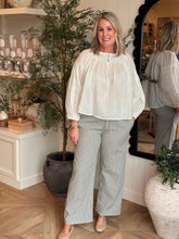 Load image into Gallery viewer, White Peasant Linen Blouse

