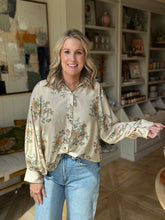 Load image into Gallery viewer, Ecru Floral Button Up Blouse
