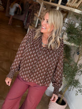 Load image into Gallery viewer, Brown Bloom Floral Print Blouse
