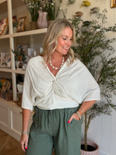 Load image into Gallery viewer, Cream Front  Twist Knot Top
