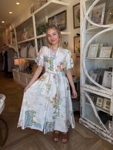 Load image into Gallery viewer, Patch Print Bubble Sleeve Midi Dress
