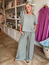 Load image into Gallery viewer, Mocha Linen Stitch Detail Top
