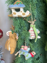 Load image into Gallery viewer, Wool Felt Festive Winter Animal Ornaments
