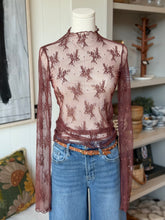 Load image into Gallery viewer, Purple &amp; Ivory  Crochet Vest
