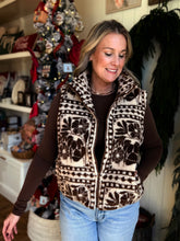 Load image into Gallery viewer, Brown Print Sherpa Vest
