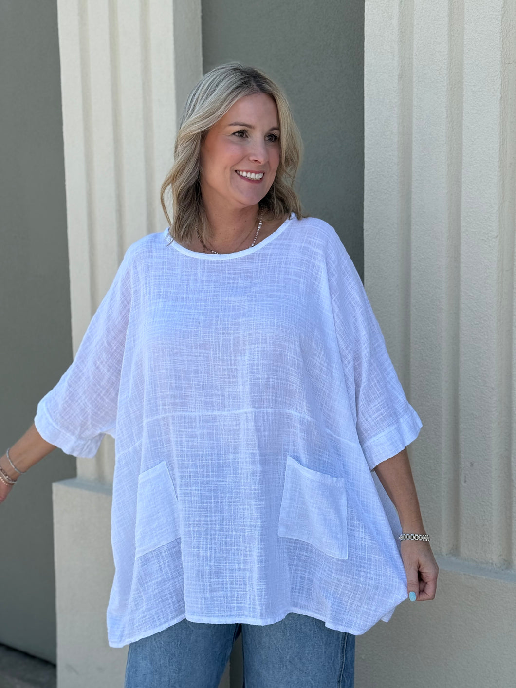 ONE SIZE White Oversized Gauze Top