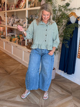 Load image into Gallery viewer, Mineral Washed Barrel Jeans

