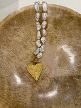 Load image into Gallery viewer, Blaze Pearl Heart Necklace
