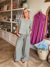 Load image into Gallery viewer, Mocha Linen Stitch Detail Top
