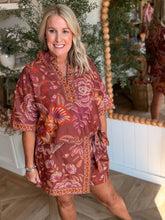 Load image into Gallery viewer, Terra Cotta Floral Print Collared Top
