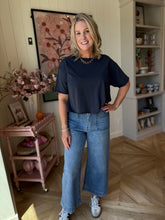 Load image into Gallery viewer, Denim Front Pocket Wide Leg Jeans
