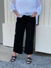 Load image into Gallery viewer, Black Slant Pocket Denim Pants
