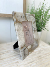 Load image into Gallery viewer, 5x7 Agate Frame
