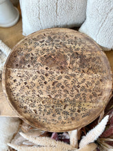 Load image into Gallery viewer, Round Wood Etched Tray
