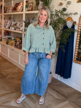 Load image into Gallery viewer, Mineral Washed Barrel Jeans
