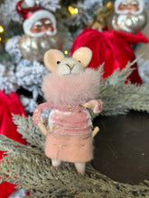 Load image into Gallery viewer, Glitzy Wool Felt Mice Ornaments
