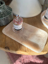 Load image into Gallery viewer, Creamy Blush Ivory Resin Tray
