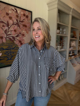 Load image into Gallery viewer, Black Stripe Oversized Shirt

