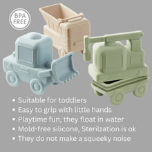 Load image into Gallery viewer, Construction Truck Water Bath Toy Set

