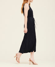 Load image into Gallery viewer, Eclipse Holiday Pleat Midi Dress
