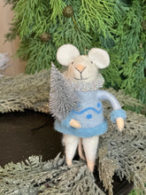 Load image into Gallery viewer, Glitzy Wool Felt Mice Ornaments
