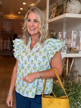 Load image into Gallery viewer, Off White Floral Flutter Sleeve Top

