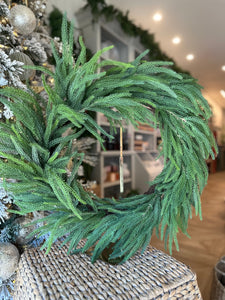 25" Spruce Wreath