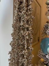 Load image into Gallery viewer, 72&quot; Champagne Foam Glitter Garland
