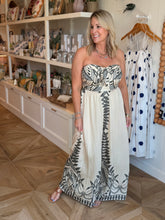 Load image into Gallery viewer, Grey Floral Tie Front Jumpsuit
