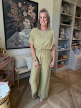 Load image into Gallery viewer, Avocado Textured Pant Set
