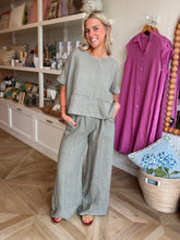 Load image into Gallery viewer, Mocha Linen Stitch Detail Top
