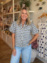 Load image into Gallery viewer, Blue &amp; Taupe Puff Sleeve Floral Blouse
