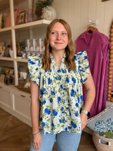 Load image into Gallery viewer, Ivory Blue Floral Swing Top
