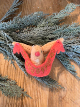 Load image into Gallery viewer, Wool Felt Holiday Ornaments
