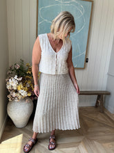 Load image into Gallery viewer, Mint Floral Pleated Skirt
