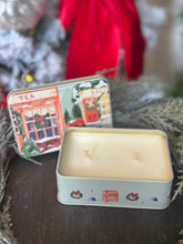 Load image into Gallery viewer, 5 oz. Christmas Candle Tins
