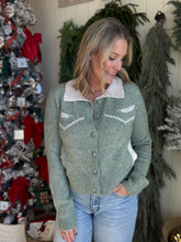 Load image into Gallery viewer, Basil Feather Cardigan
