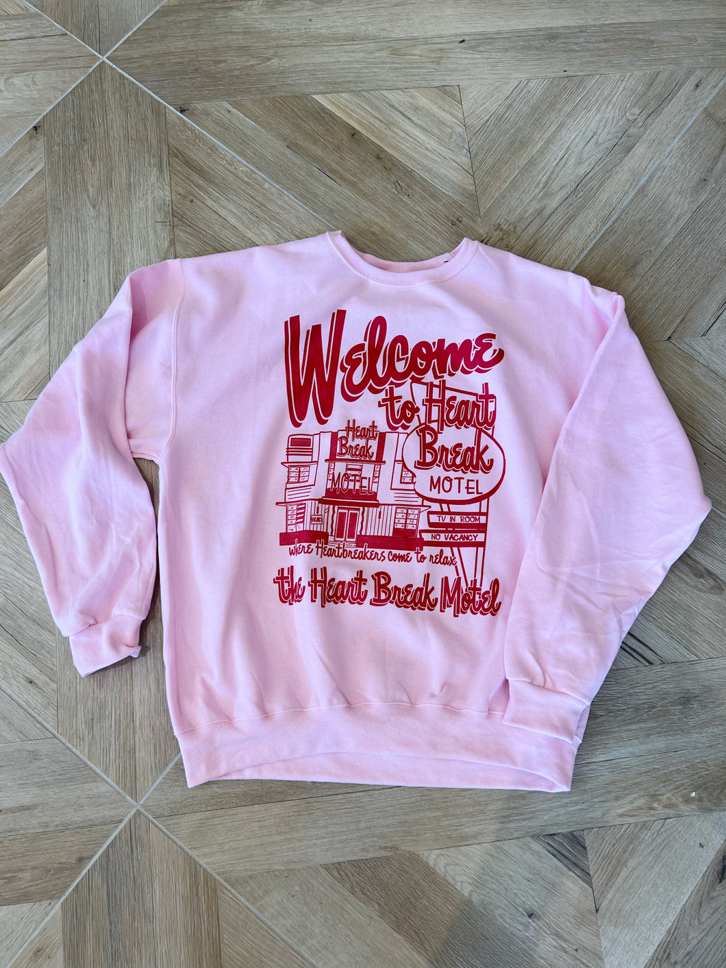 Oversized 90's Fit, Heart Break Motel Sweatshirt