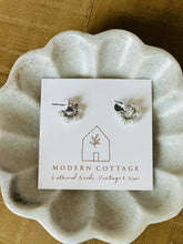 Load image into Gallery viewer, Pearl Hoop Earrings
