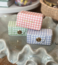 Load image into Gallery viewer, Mini Sewing Kits
