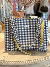 Load image into Gallery viewer, Shoulder Quilt Bags
