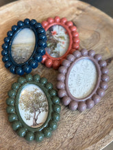 Load image into Gallery viewer, Magnetic Bobbin Frame
